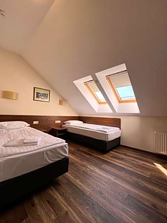 Attic Twin Room