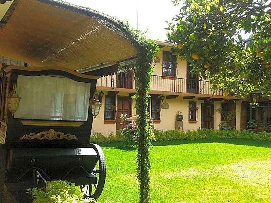 Nuestras Raices Hotel - Museo - Restaurante