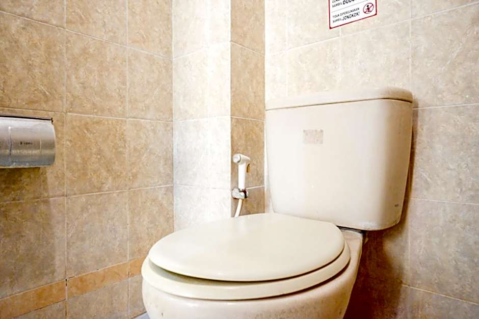 RedDoorz near Tugu Yogyakarta