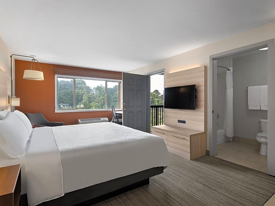 Holiday Inn Express Fort Bragg By IHG