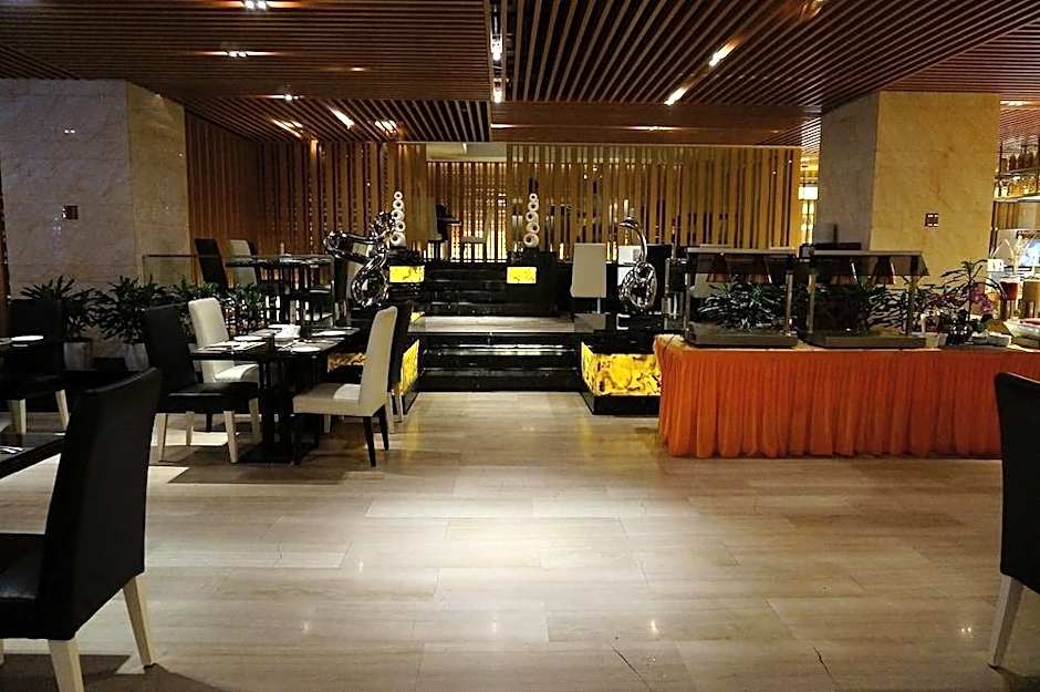 Manhattan Kinlen Hotel Shishi