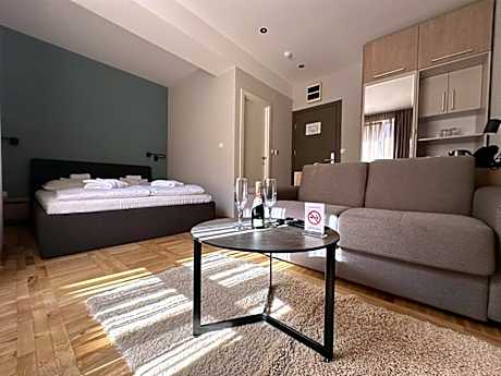 Triple Room with Free Spa Access