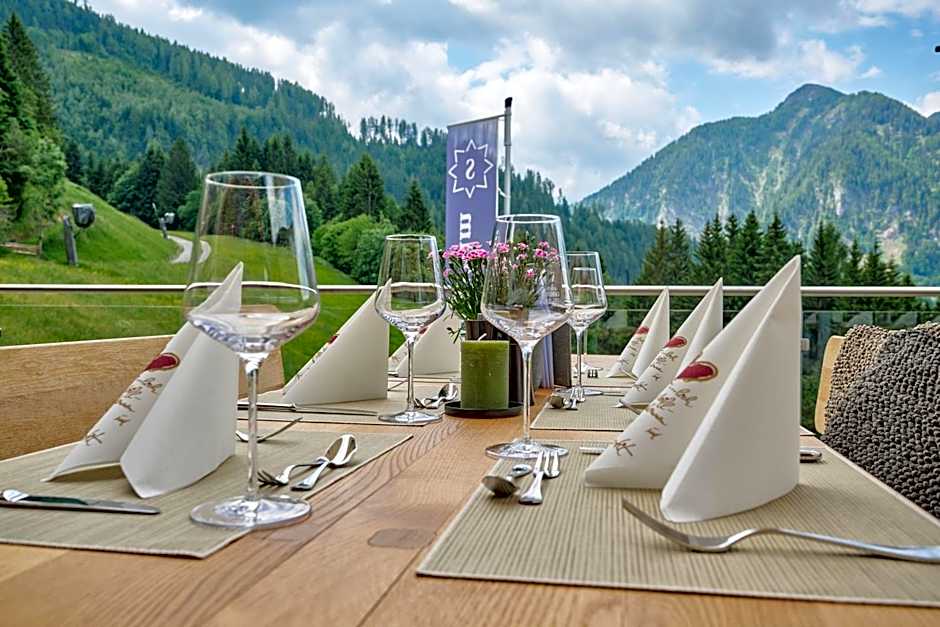 Alpendorf Hotel Stern