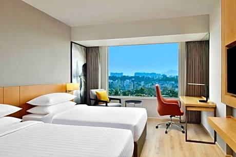 Deluxe Balcony Twin Room, Guest room, 2 Twin/Single Bed(s)