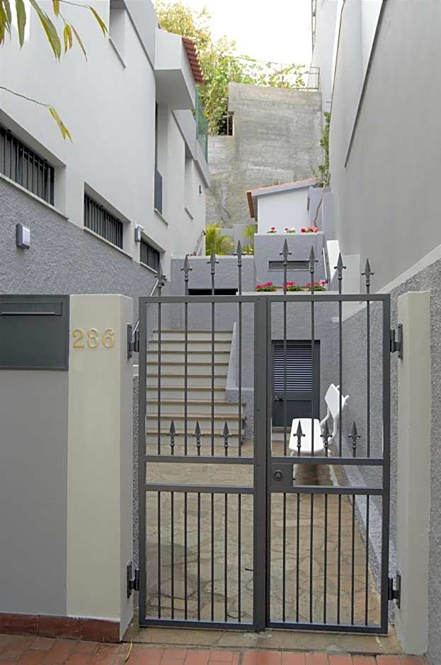 Apartamentos Turísticos Vitoria by Petit Hotels