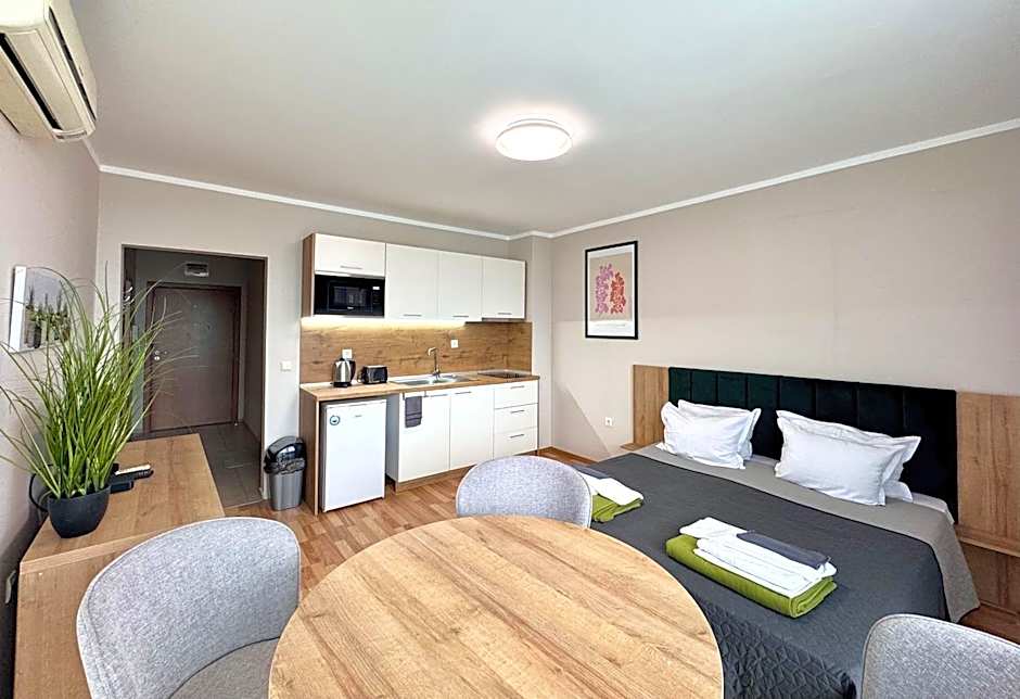 Sineva Del Sol Apartments