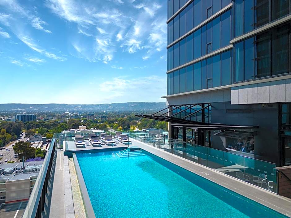 Crowne Plaza Adelaide By IHG