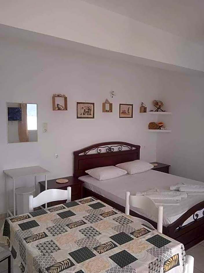 Kalymnos Platy Gialos Mousellis Makis Apartments