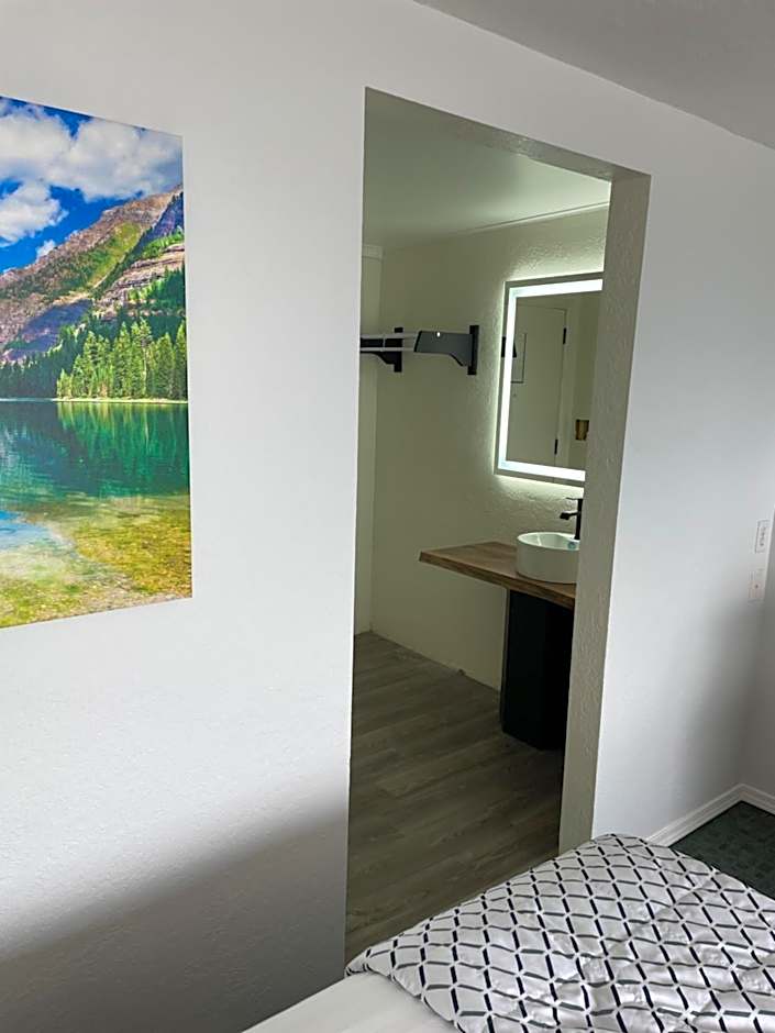 Americas Best Value Inn Polson