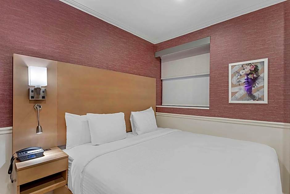 Mayfair Hotel, Ascend Hotel Collection