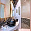 Athina Luxury Suites