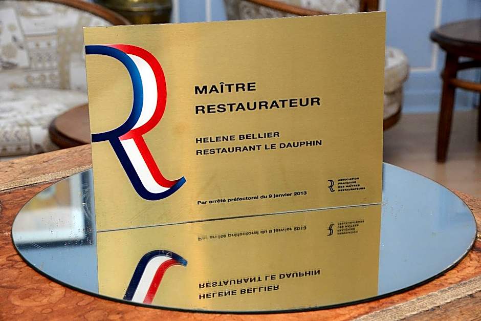 Logis Hôtel et Restaurant du Dauphin