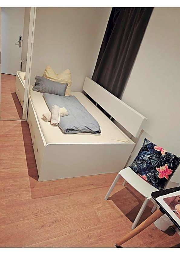Estelada Hostel Berg am Laim