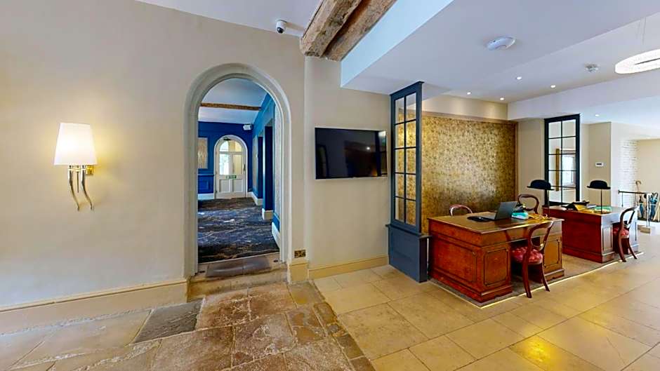 The Haycock Manor Hotel