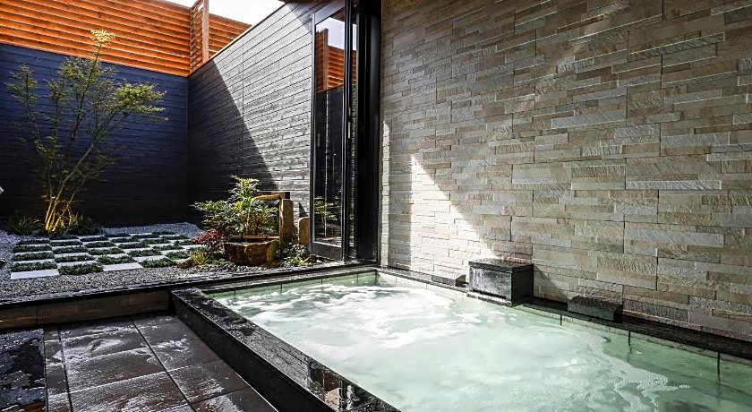 Kansai Airport Spa Hotel Garden Palace