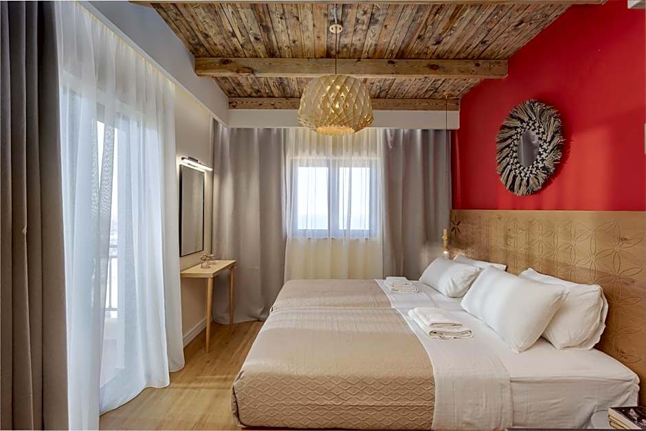 Driades Luxury Apartments by Estia