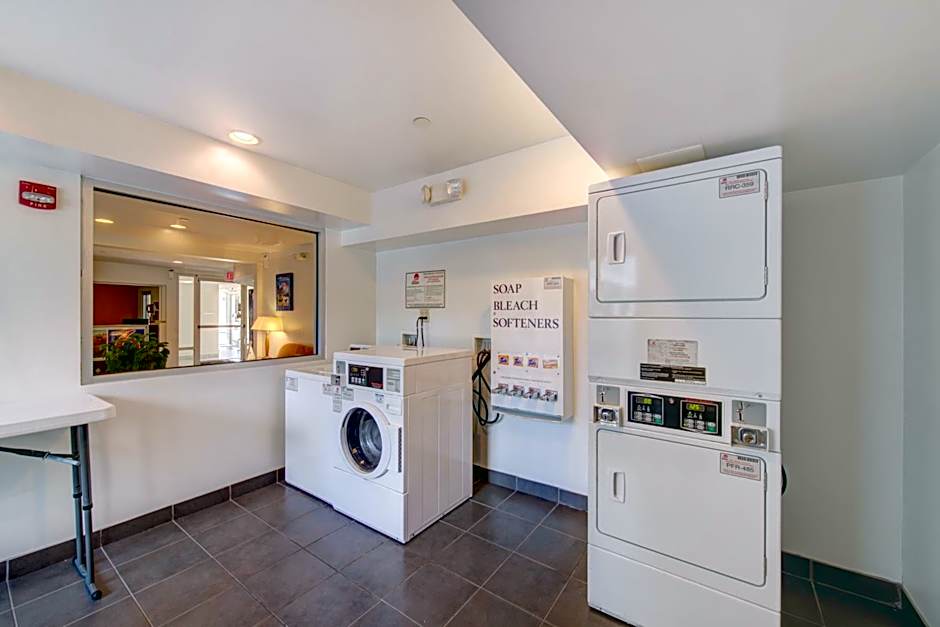 Motel 6 Virginia Beach