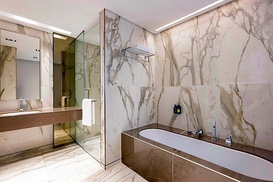 Agora, Doha, Autograph Collection