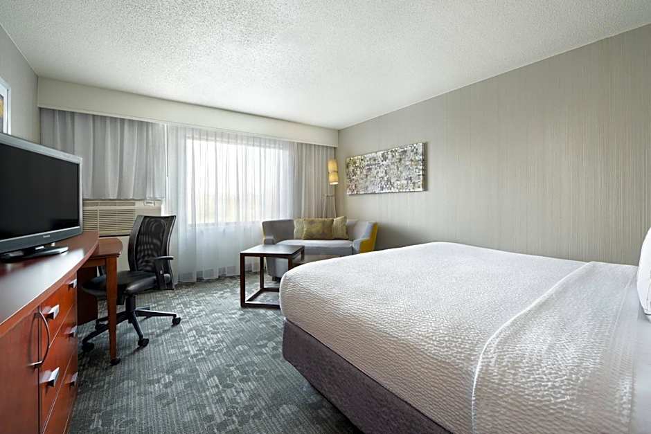 Courtyard by Marriott Mishawaka-University Area