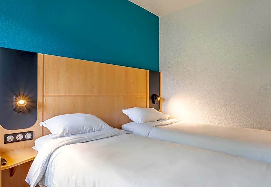 B&B HOTEL Marseille La Valentine Porte d'Aubagne