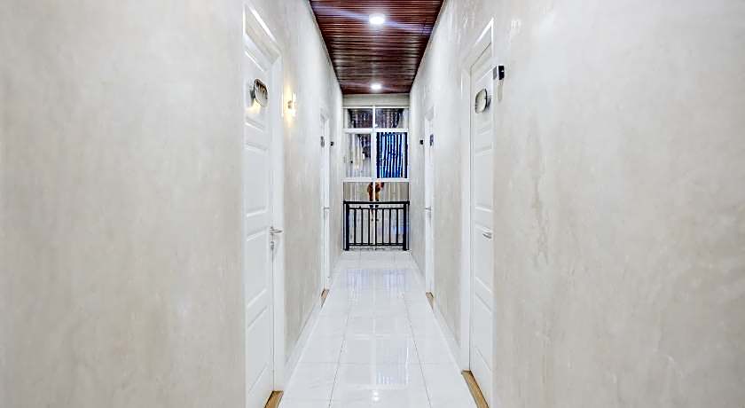 RedDoorz Plus @ Jalan Juanda Medan