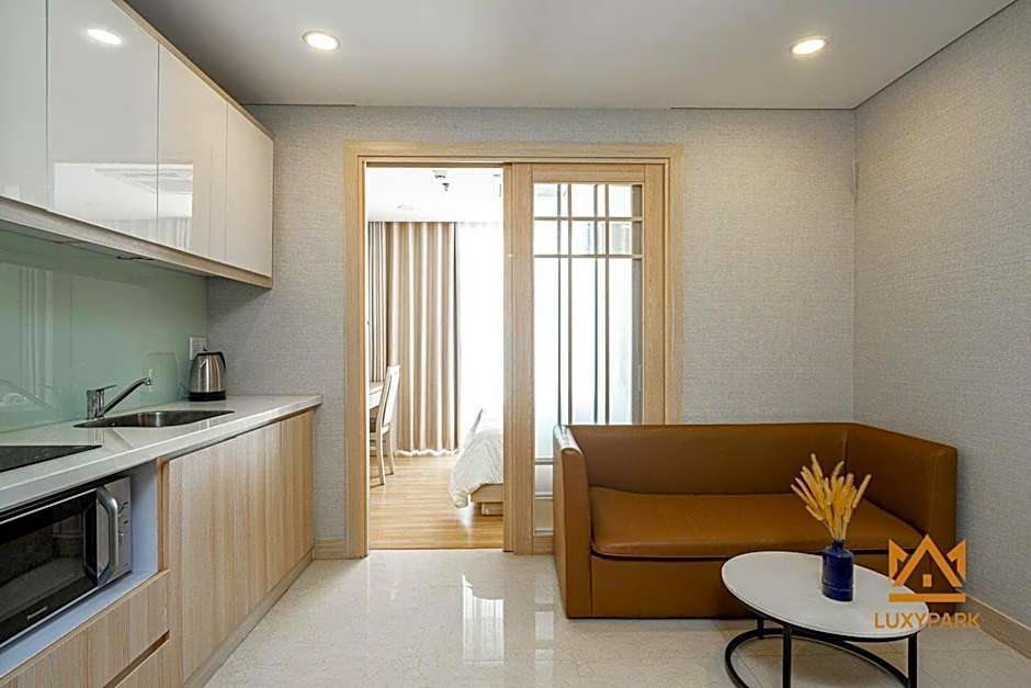 Signy House Hotel & Apartments