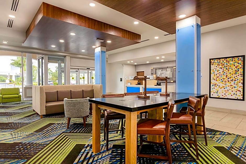 Holiday Inn Express & Suites - Miramar, an IHG Hotel