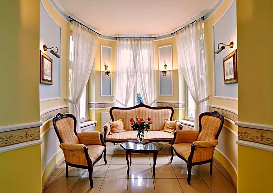 Villa Royal