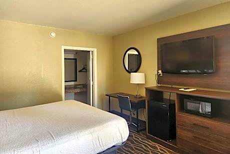 1 Double Bed Non-Smoking