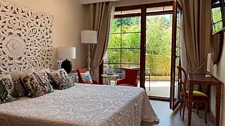 Superior Double or Twin Room with Terrace