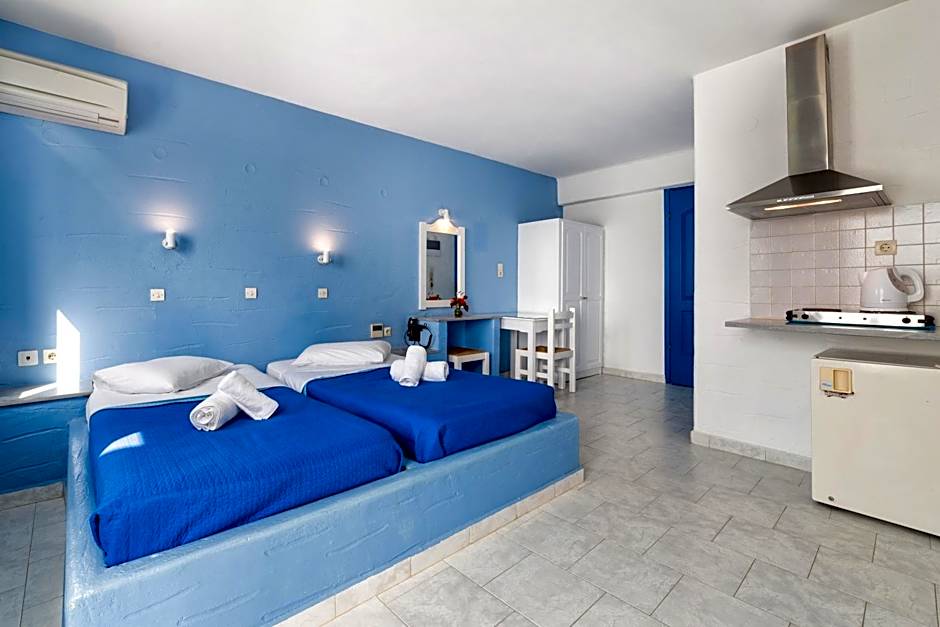 Stratos Apartments & Studios