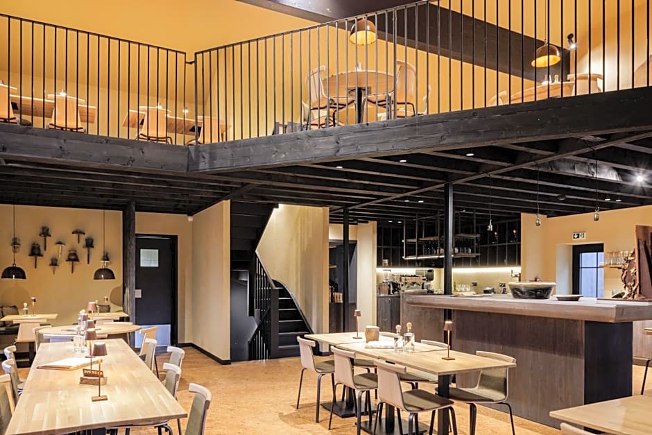 Hillview Hotel Grandvoir