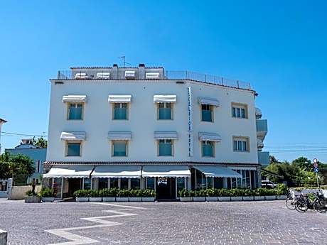 Hotel Excelsior