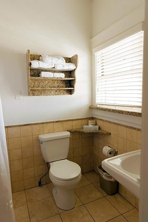 Historic Santa Maria Inn