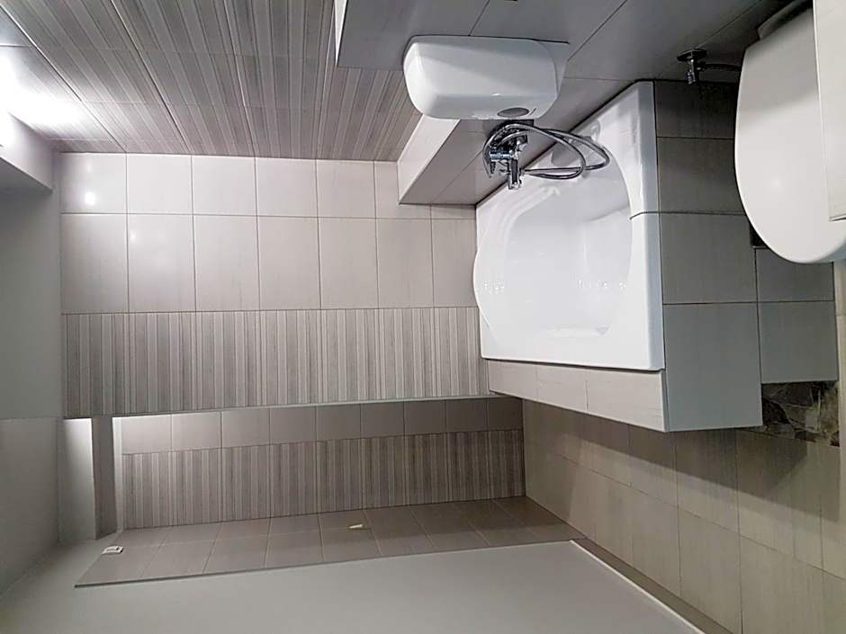 Hotel SAX Gračanica