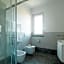 Yachting Residence - Private Dock, Lake Access & SPA