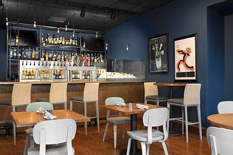voco The Tiger Hotel, Columbia, MO By IHG