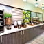 La Quinta Inn & Suites by Wyndham Loudon