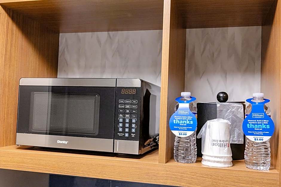 Hilton Garden Inn Lakewood