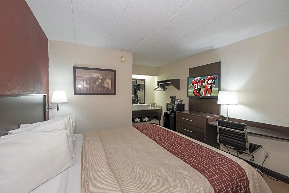 Red Roof Inn Toledo - Maumee