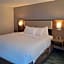 Comfort Inn & Suites Wyomissing - Reading