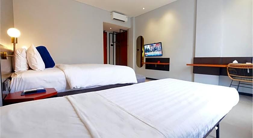 Hotel Youstay Semarang by Sinergi