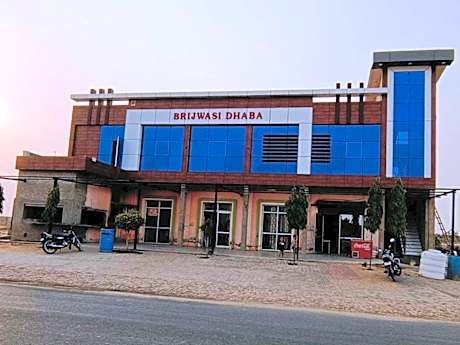 POP Hotel Brijwasi Inn