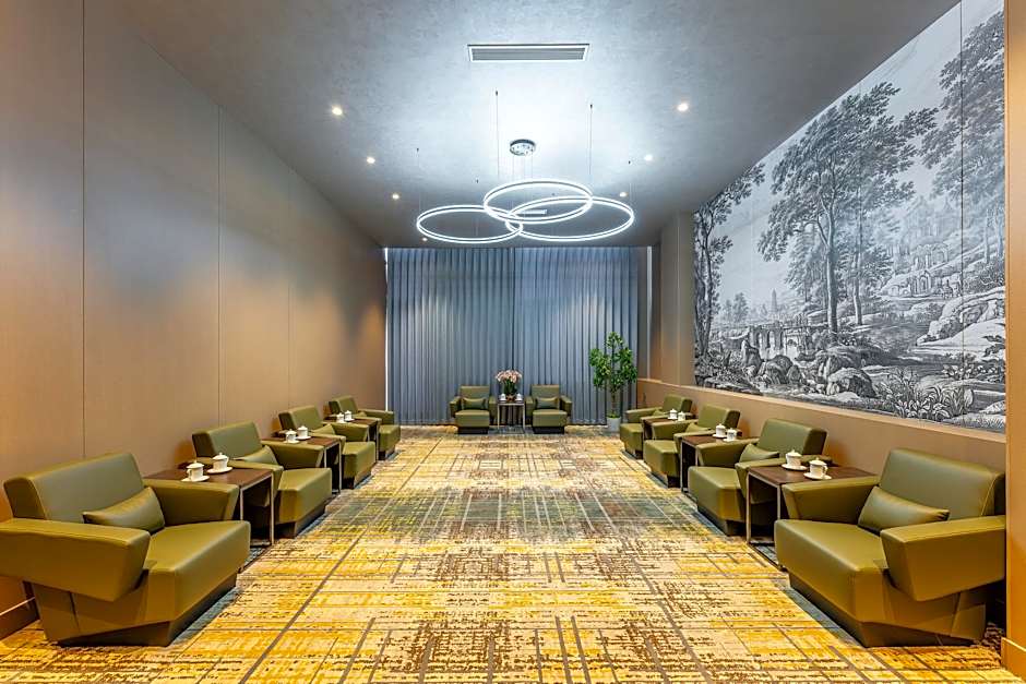 Holiday Inn Jiuhua Mountain Hot Spring By IHG