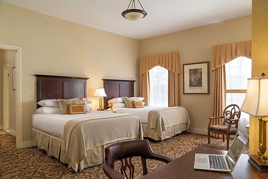 Linden Row Inn