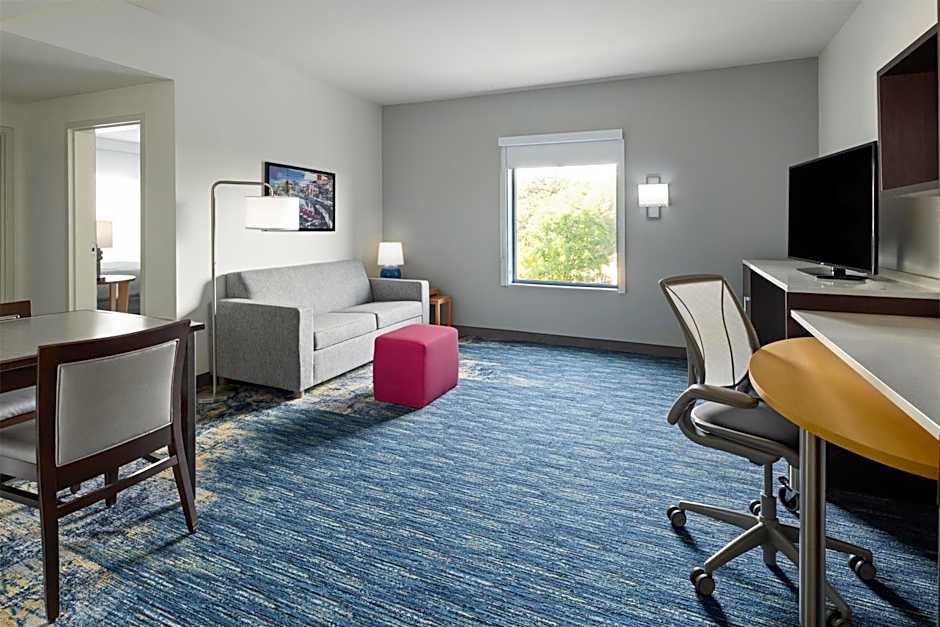 Home2 Suites by Hilton Greenville Downtown