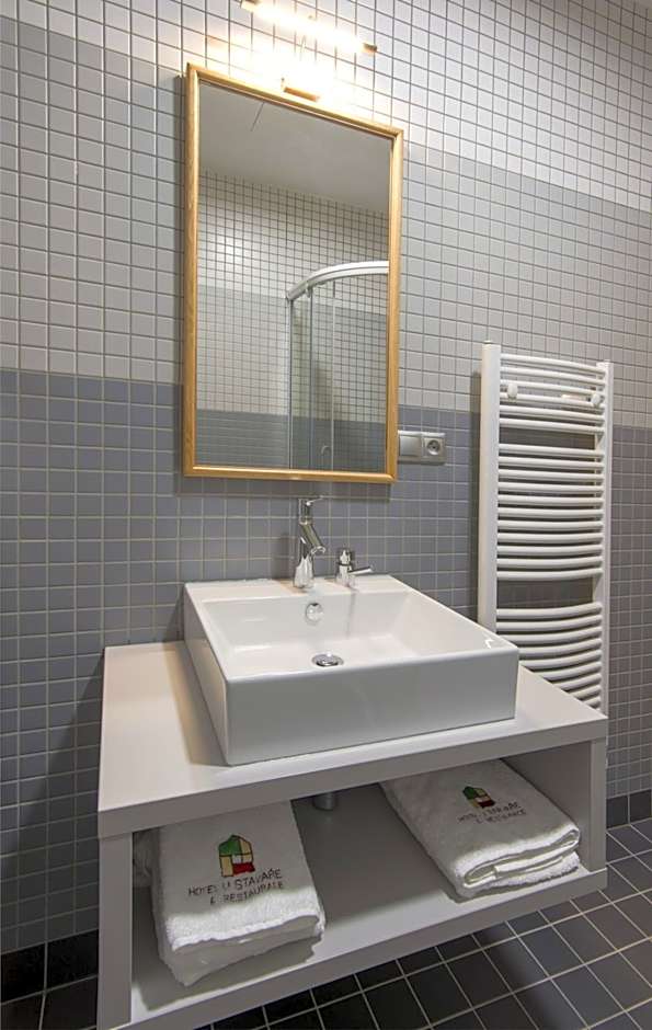 HOTEL A RESTAURACE U STAVAŘE