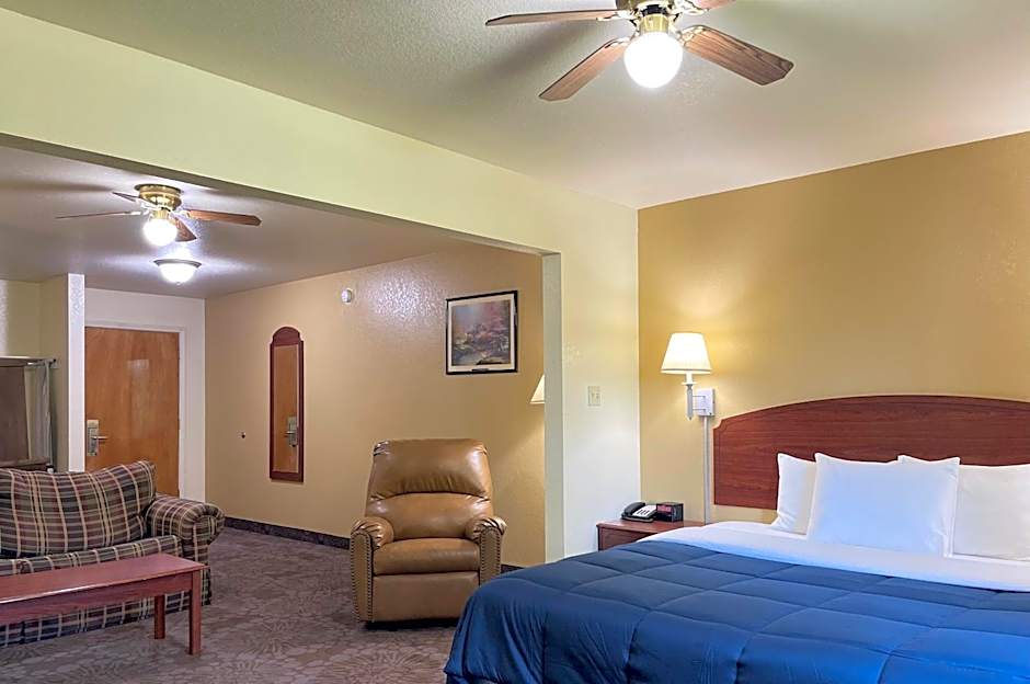 Candlelight Inn Suites Hwy 69 near McAlester
