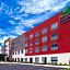 Holiday Inn Express & Suites Farmville