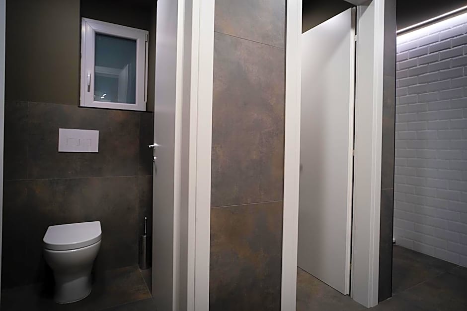 Hostelò - Luxury Hostel